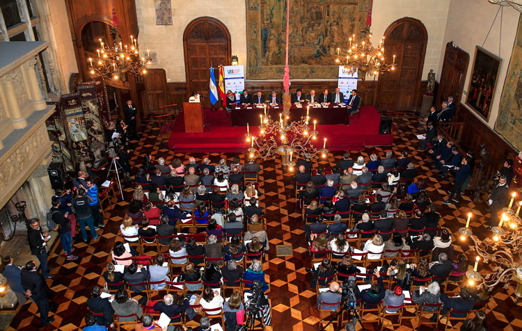 La presentación del Congreso de la Lengua en el Museo de Arte Decorativo